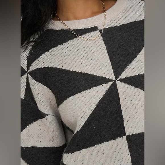 Only Jacquard Geometric Sweater - Picture 5 of 10
